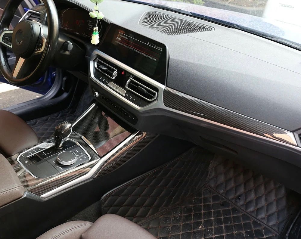 Vero Motorsport BMW 3 4 Series G20 G22 pre-LCI dry carbon fibre interior trim, detail view