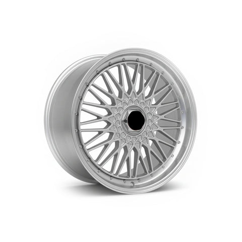 WWC 508 | Classic Mesh Motorsport Flow-Form Wheel – Silver Machine Lip
